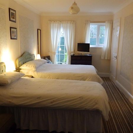 Rosedene Guest House Pembroke Kültér fotó