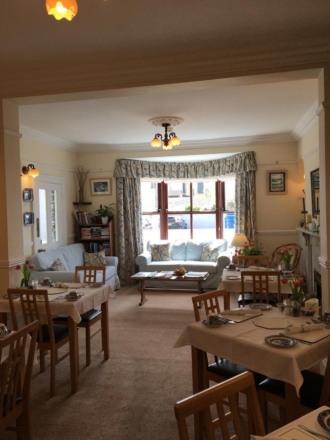 Rosedene Guest House Pembroke Kültér fotó