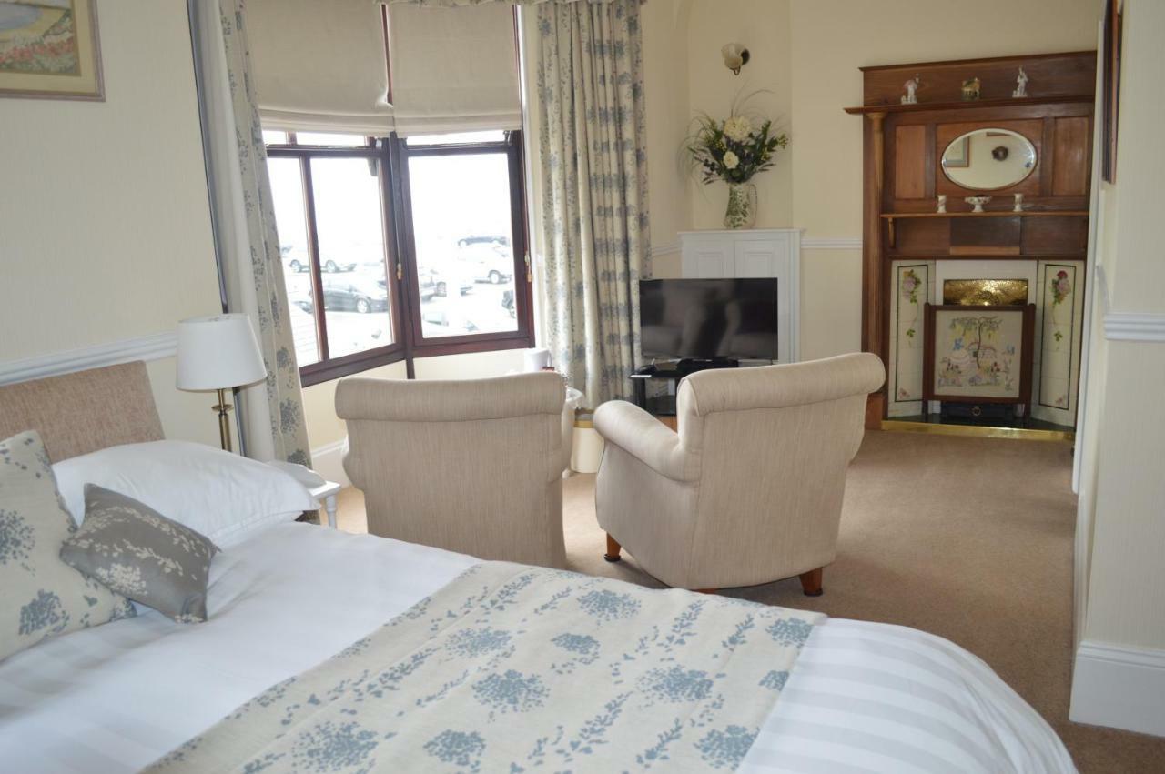 Rosedene Guest House Pembroke Kültér fotó