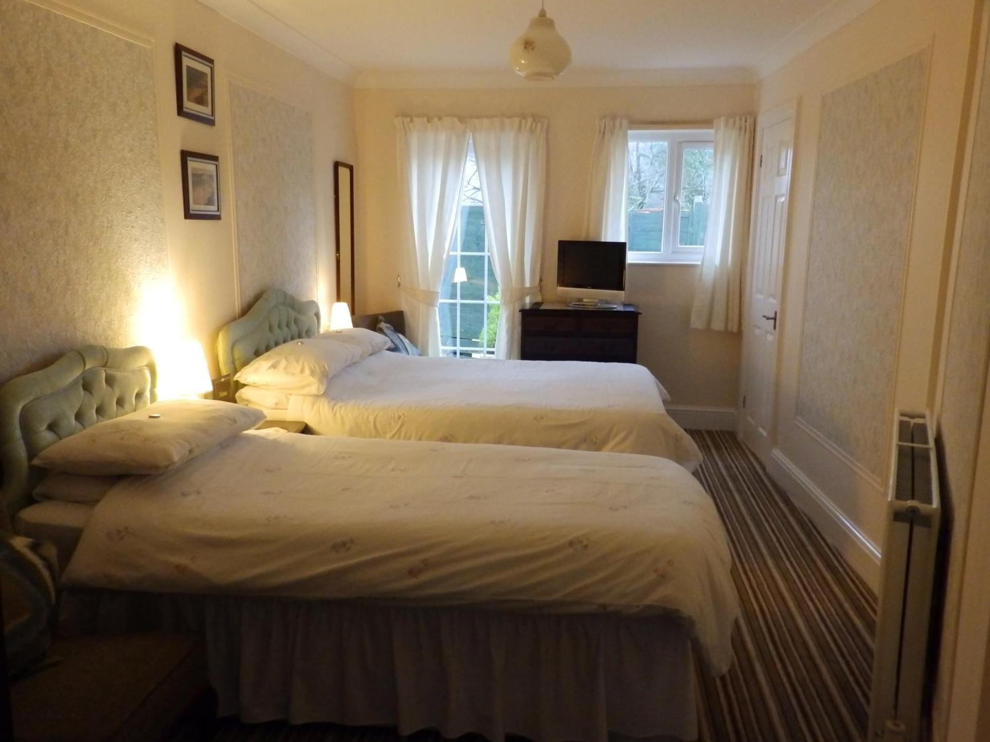 Rosedene Guest House Pembroke Kültér fotó
