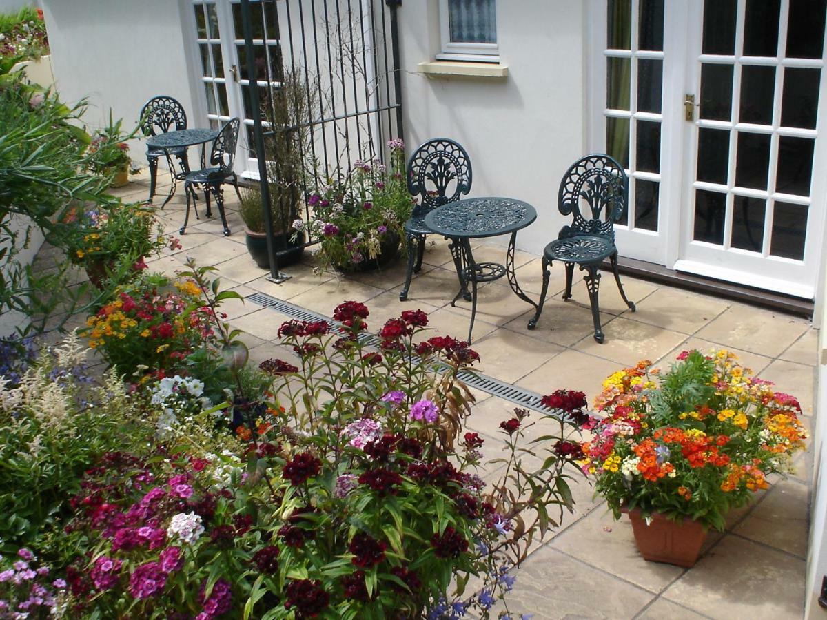 Rosedene Guest House Pembroke Kültér fotó
